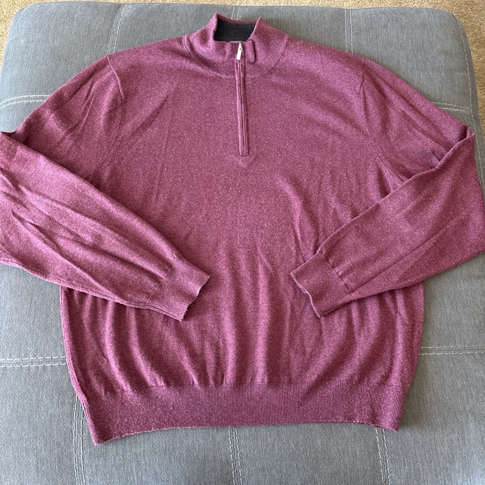 ARI8TO Men's 100% wool Plum 1/3 Zip sweater. XL